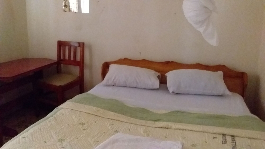 Bedroom 5, Manhattan Hotel, Kabale