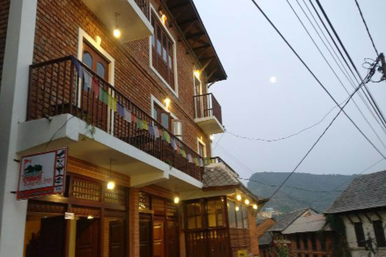 Exterior & Views