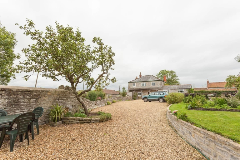 Others 5, Petercott, Somerset