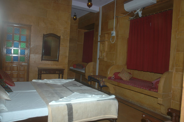 Bedroom 3, Gorakh Haveli, Jaisalmer