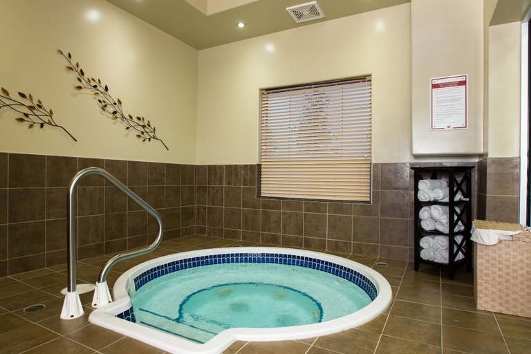 Bathroom 4, The Kanata Inn Fort Saskatchewan, Division No. 11