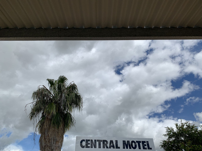 Exterior & Views 2, Central Motel, Longreach
