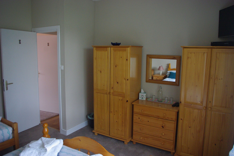 Bedroom 2, La Maison Celtique Chambres d'hôtes, Côtes-d'Armor