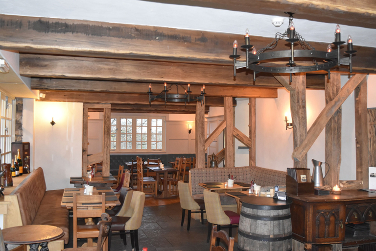 Food & Drinks 4, Three Horseshoes, Vale of Glamorgan