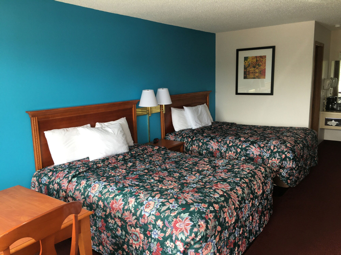 Bedroom 4, Twelve Oaks Inn, Taney