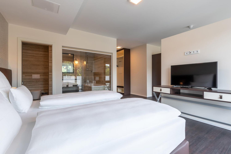 Bedroom 4, Trip Inn Conference Hotel & Suites, Lahn-Dill-Kreis