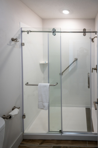 Bathroom 4, Palmera Inn and Suites, Beaufort