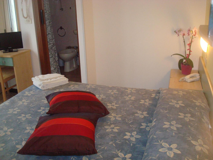 Bedroom 4, Hotel Villa Ersilia Rimini B&B, Rimini