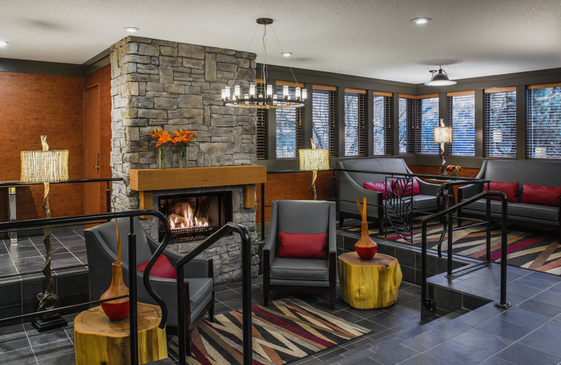 Food & Drinks 5, Whistler Village Inn And Suites, Squamish-Lillooet