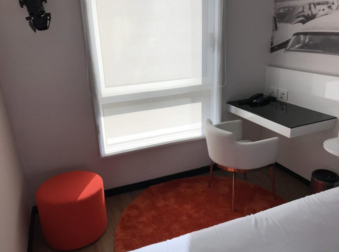Bathroom 3, ibis styles Montevideo Biarritz Hotel, Montevideo
