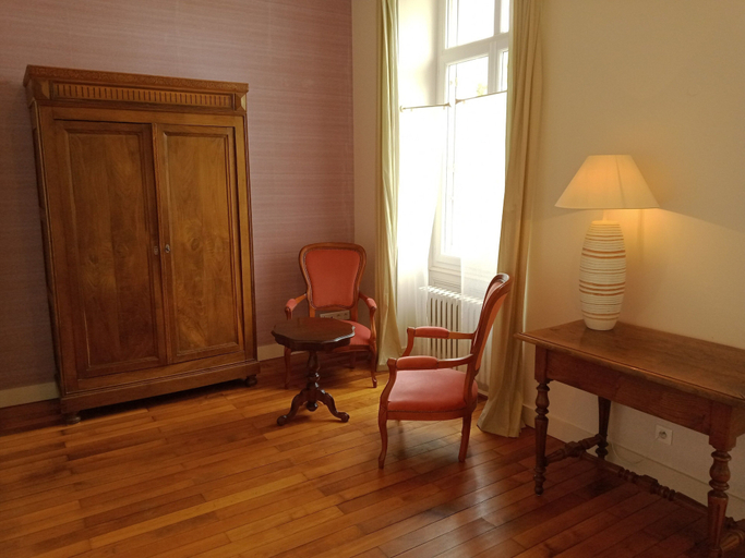 Others 4, Château du Breuil, Maine-et-Loire