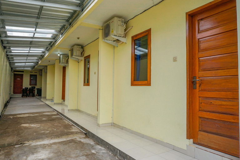 Others 4, OYO 2401 Ardini Residence, Bandung