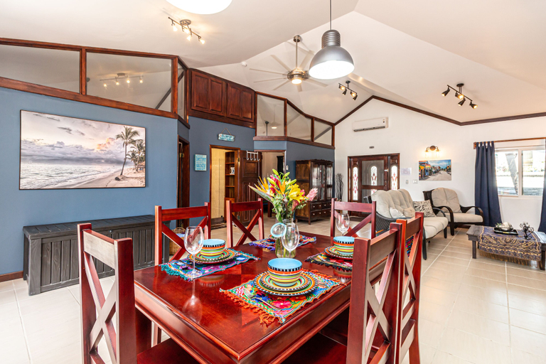 Food & Drinks 4, Casita Playa del Parque