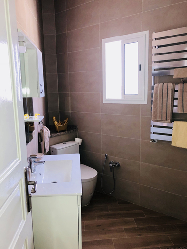 Bathroom 3, New Cosy Appart In La Marsa - Aduls Only, La Marsa