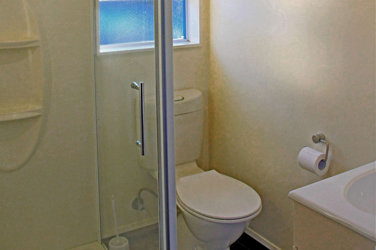 Bathroom 4, Comfort Inn Westshore Beach, Napier