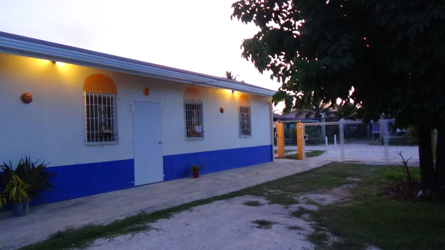 Exterior & Views 2, Hacienda Tropical Guest House