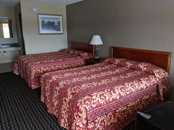 Bedroom 2, Key West Inn Hobart, Lake