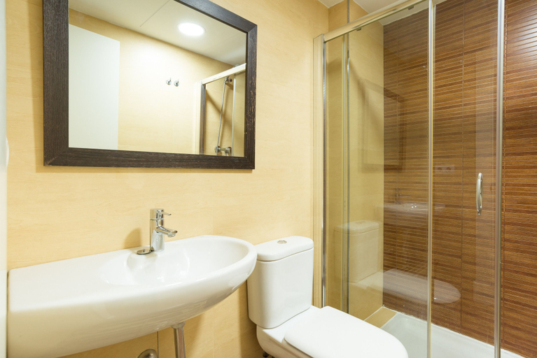 Bathroom 3, LU&CIA Apartamento La Siesta, Málaga