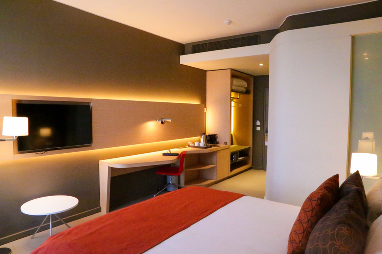 Bedroom 3, Noom Hotel Conakry, Conakry