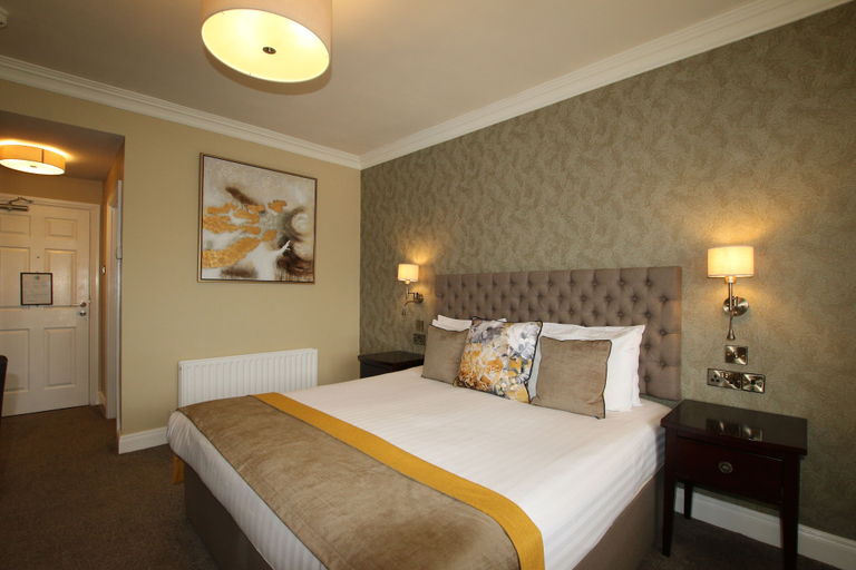 Bedroom 2, Crover House Hotel