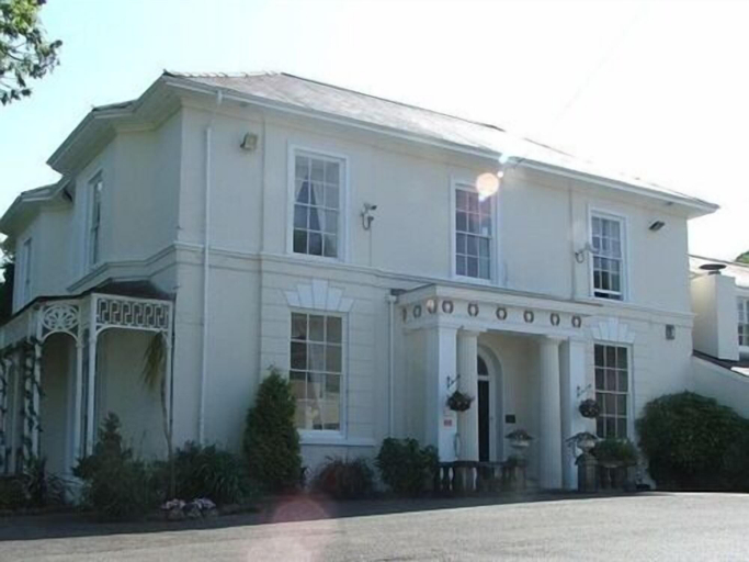 Exterior & Views 2, Norton House Hotel, Swansea
