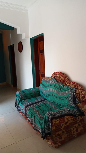 Bedroom 2, Masala Living, Mjini