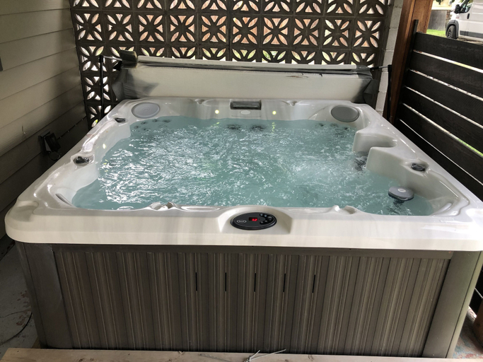 Bathroom 4, Fall Line Guesthouse, Columbia-Shuswap