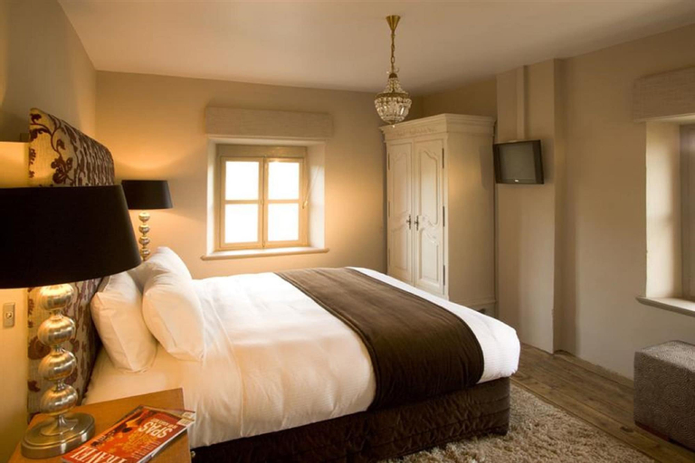 Bedroom 3, Mineral Springs Hotel, Hepburn - East
