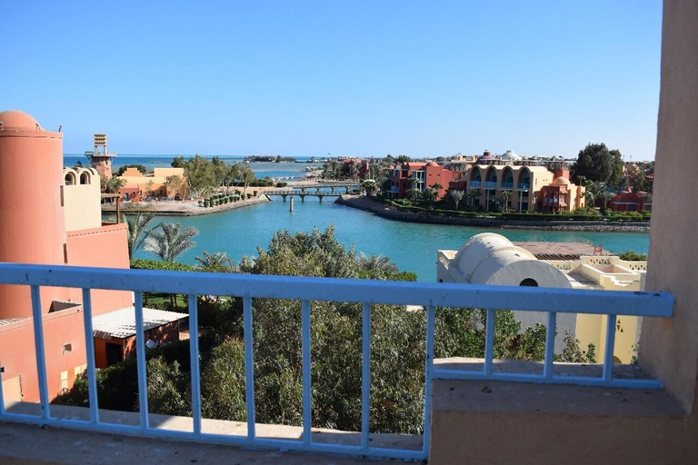 Others 4, Amazing Penthouse with Sea and Roof Pool, Al-Ghurdaqah 2