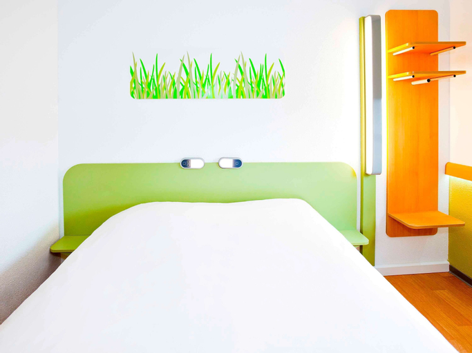 Bedroom 21