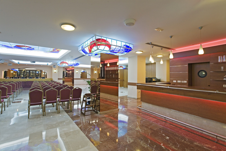 Food & Drinks 5, Hotel Perla Marina, Málaga
