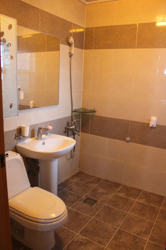 Bathroom 3, Gyeongju Tavo Guesthouse, Gyeongju