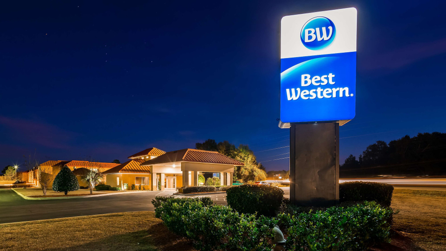 Exterior & Views 2, Best Western Milton Inn, Santa Rosa