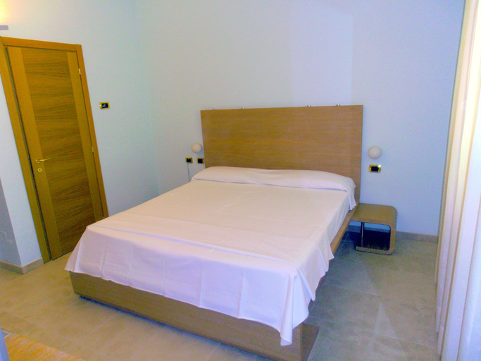 Bedroom 3, Hotel Villa Carolina, Napoli