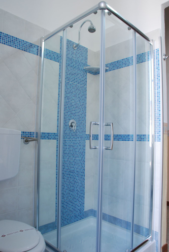 Bathroom 5, Hotel del Centro, Palermo