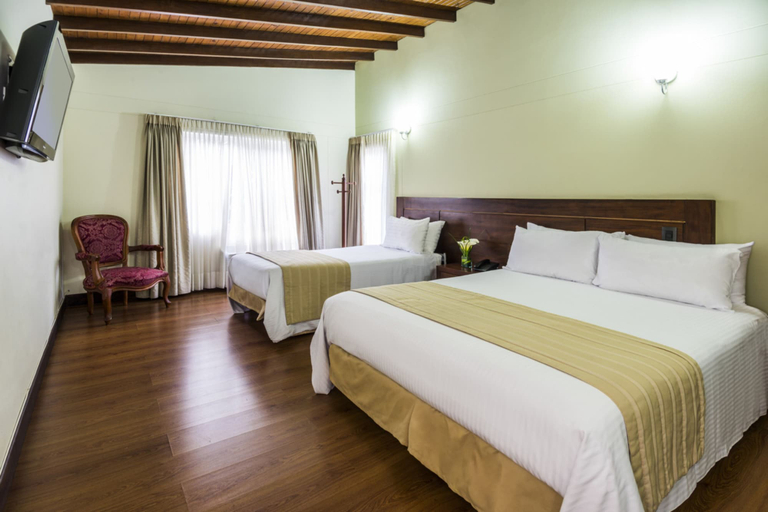 Bedroom 3, Hotel Portales Del Campestre, Medellín