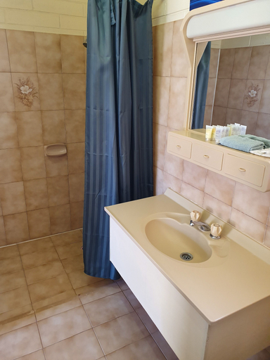 Bathroom 4, Opal Inn Hotel Motel, Coober Pedy