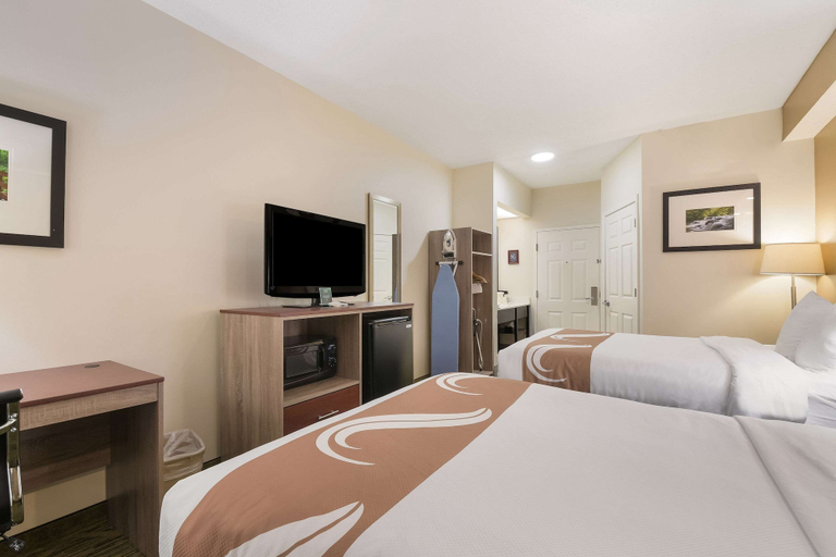 Bedroom 4, Quality Inn Alcoa Knoxville, Blount
