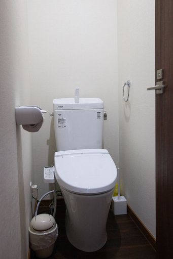 Bathroom 4, Thanyaporn Hotel, Takayama