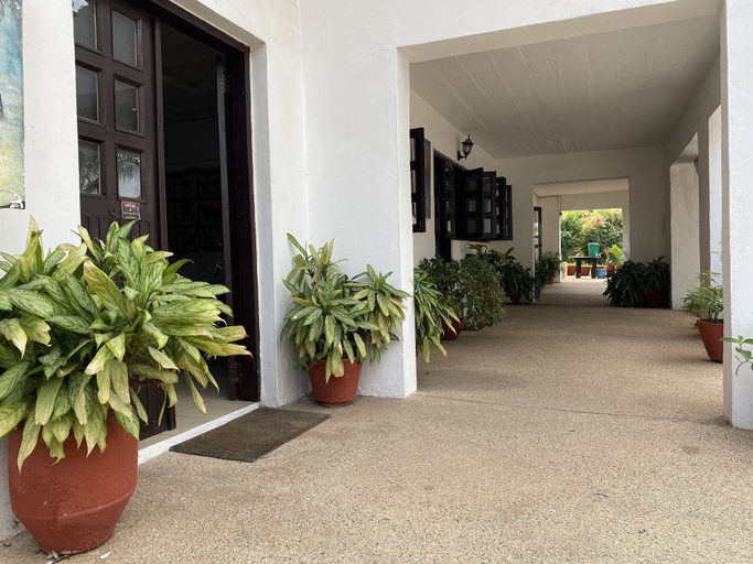 Exterior & Views 2, Casablanca Guest Inn, Shama Ahanta East