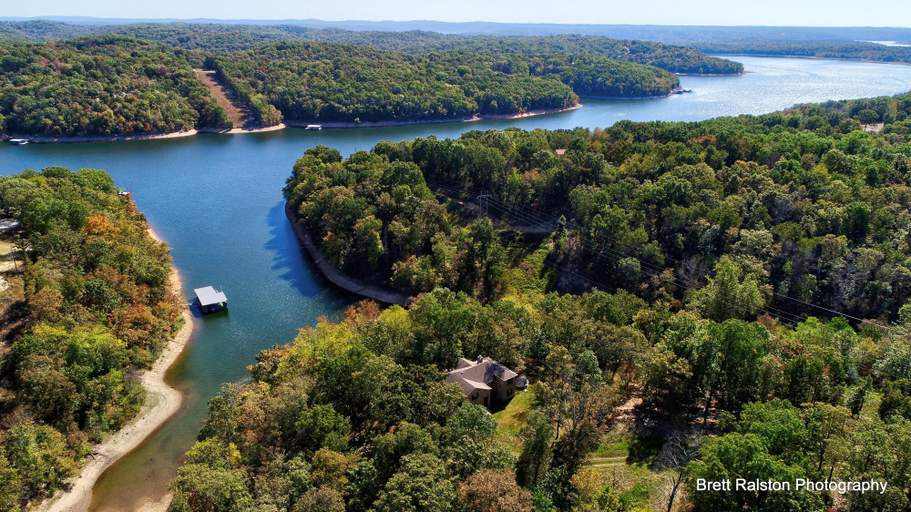 Others 3, Lakeside Lodge - On Beaver Lake, Benton