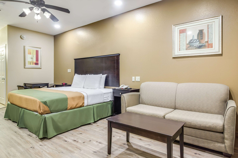 Bedroom 3, Americas Best Value Inn & Suites Tomball, Houston