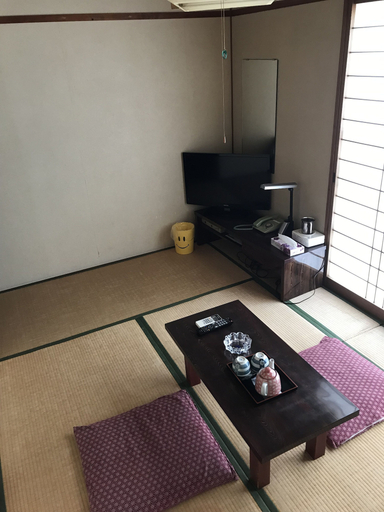 Others 4, Business hotel route9, Higashiizumo