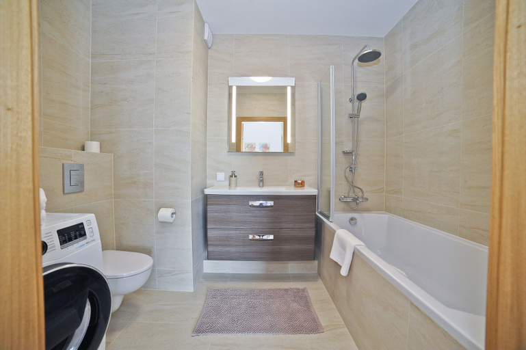 Bathroom 3, Grand Apartments - Bastion Wałowa, Gdańsk City