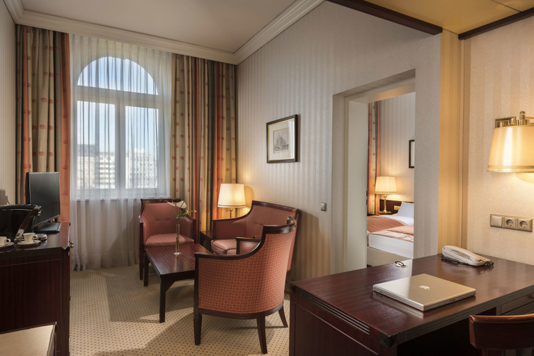 Bedroom 4, Parkhotel Mannheim, Mannheim