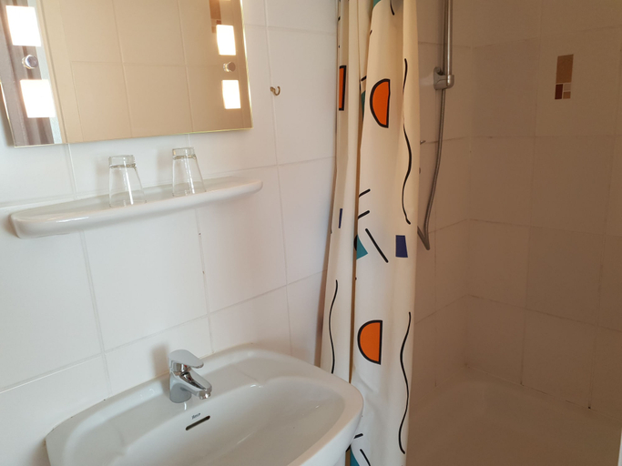 Bedroom 5, Südhotel, Paderborn