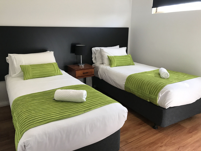Bedroom 3, Pelicans Albany, Albany
