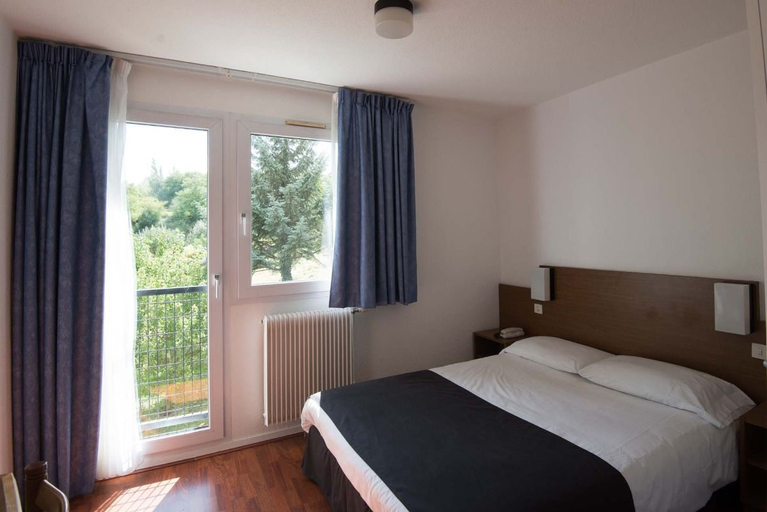 Bedroom 3, Hôtel-Restaurant l'Artière, Puy-de-Dôme
