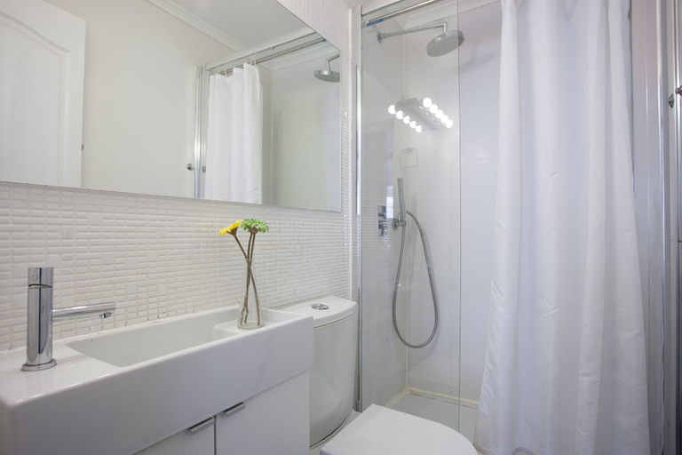 Bathroom, Casa Cara by All In Lisbon, Lisbon