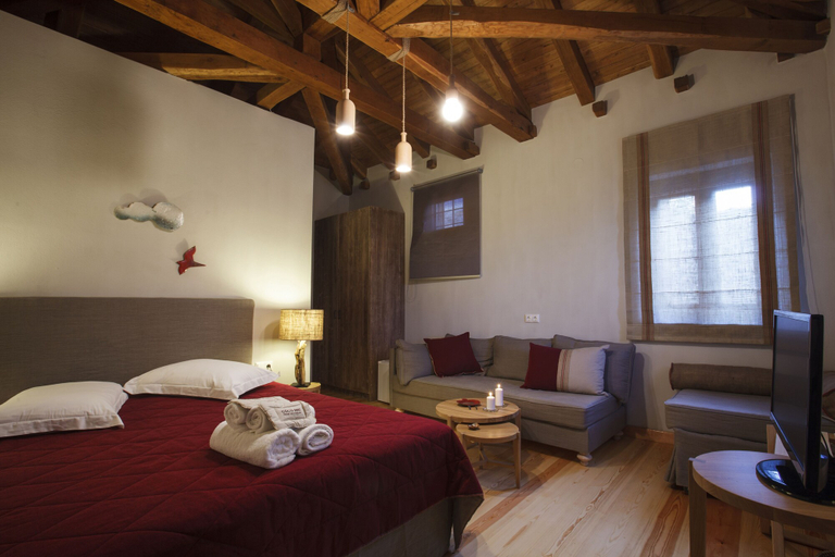 Bedroom 2, Kalderimi Country House, Thessaly